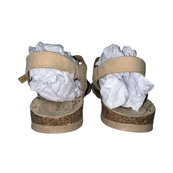 MASSIMO CAPONI Shoes Women's Size 9.5M Tan Leather Buckle Strap Sandals Vacation - Picture 6 of 9